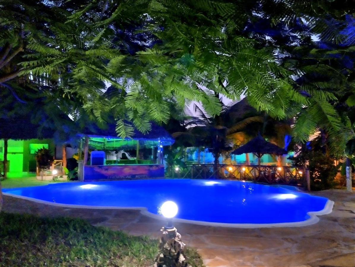 Hotel Tropical Zanzibar Нунгви Экстерьер фото